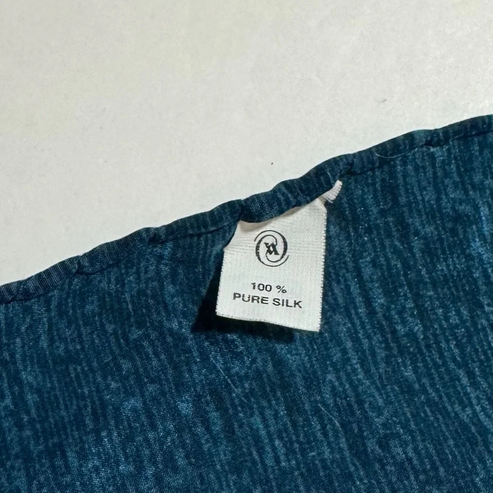 Vakko Large Square 100% Silk Scarf